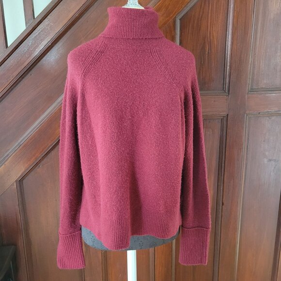 J. Crew Women's Turtleneck Sweater M Burgundy Wool Blend - Picture 1 of 5